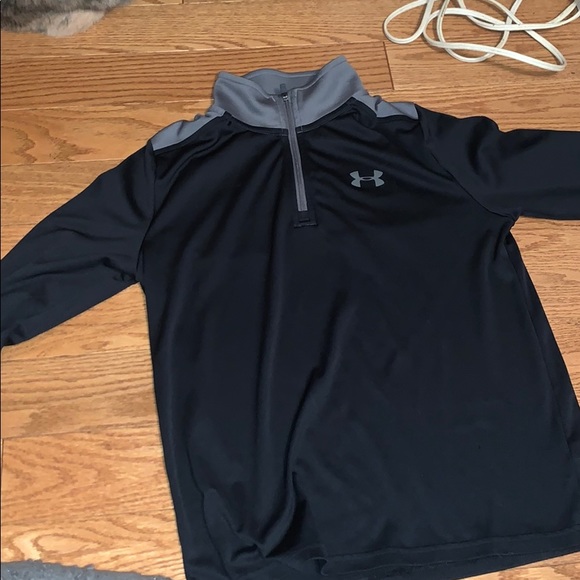 UA half zip - Picture 1 of 2